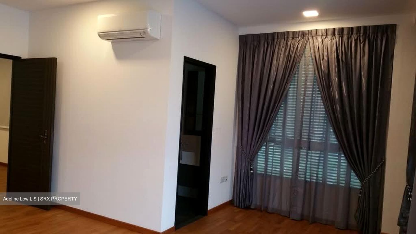 Wak Hassan Place (D27), Semi-Detached #603673551